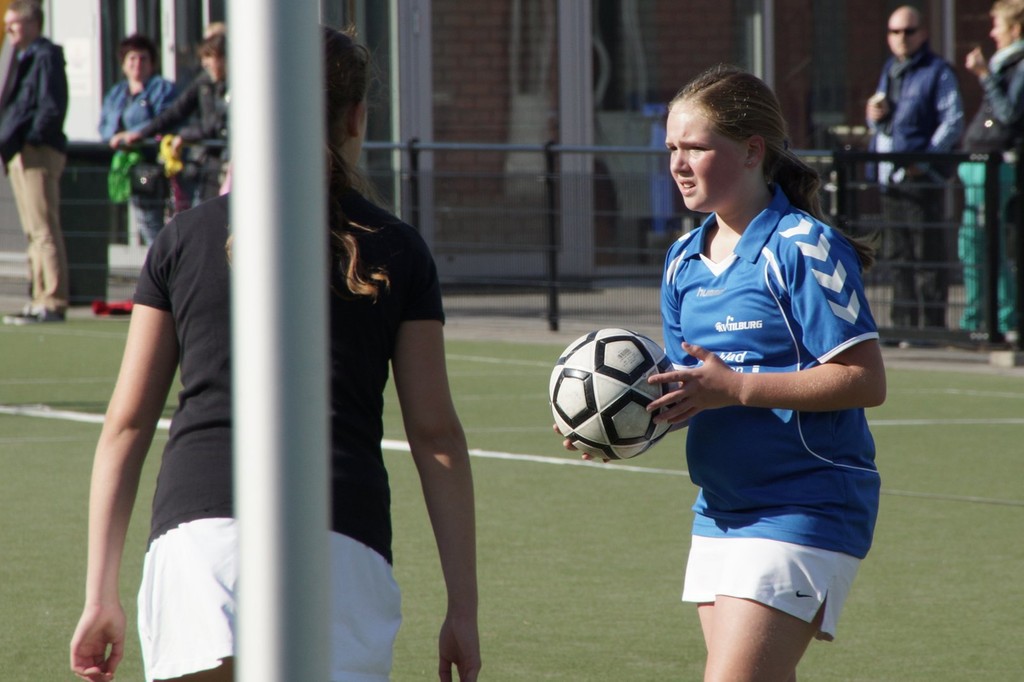KV Tilburg C2  28 september -033.jpg
